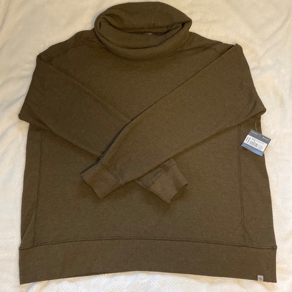 Eddie Bauer Tops - NWT Eddie Bauer Cowlneck Thermal Top